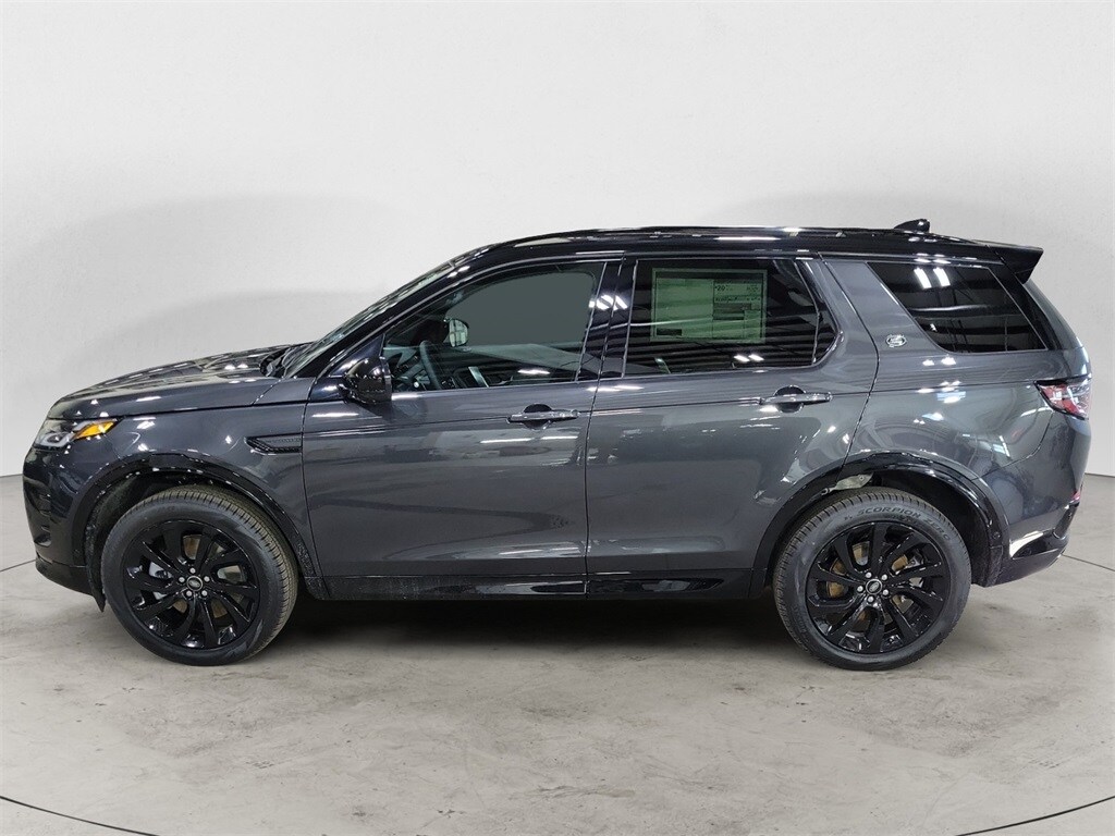 2025 Land Rover Discovery Sport Dynamic SE photo 2
