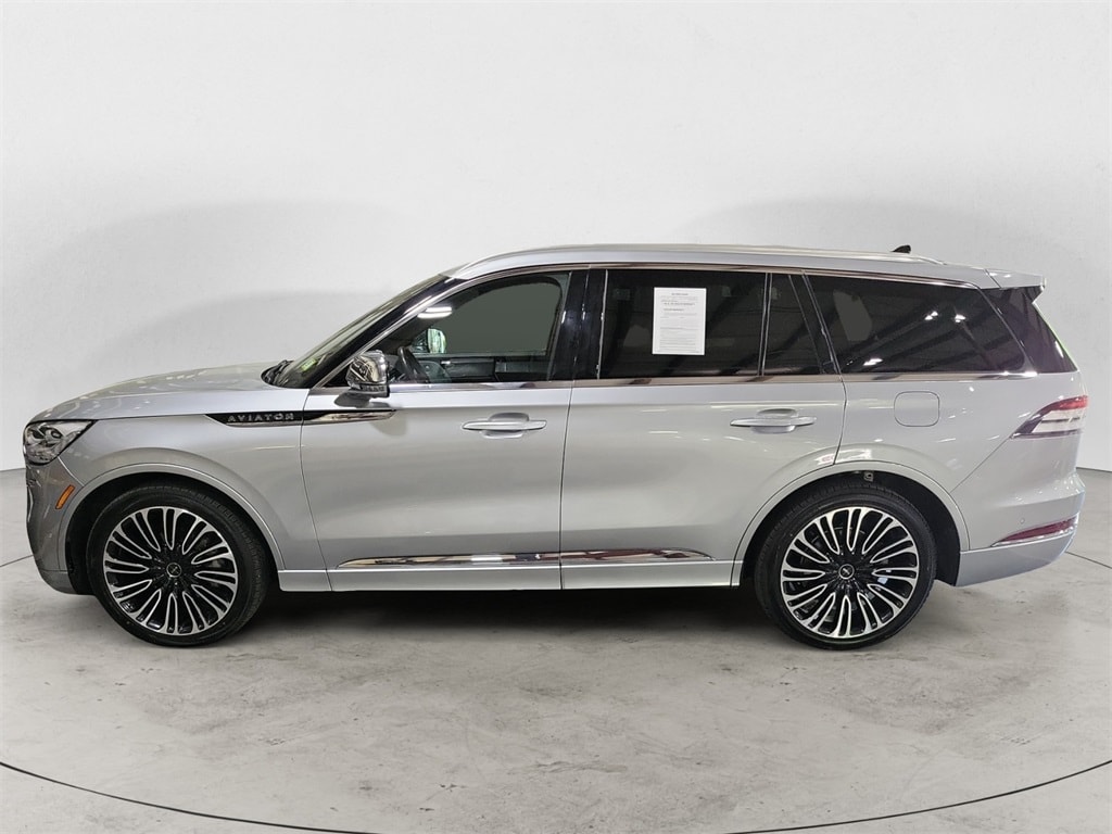 Used 2022 Lincoln Aviator Black Label with VIN 5LM5J9XC6NGL18817 for sale in Bedford, NH