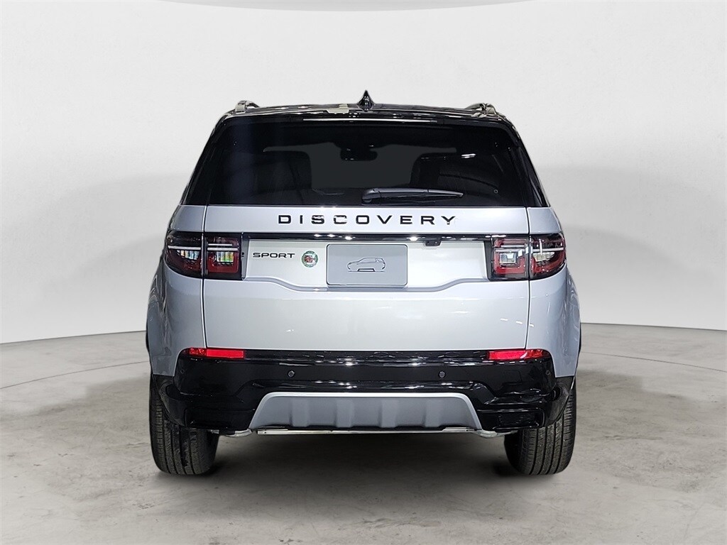 2025 Land Rover Discovery Sport Dynamic SE photo 4