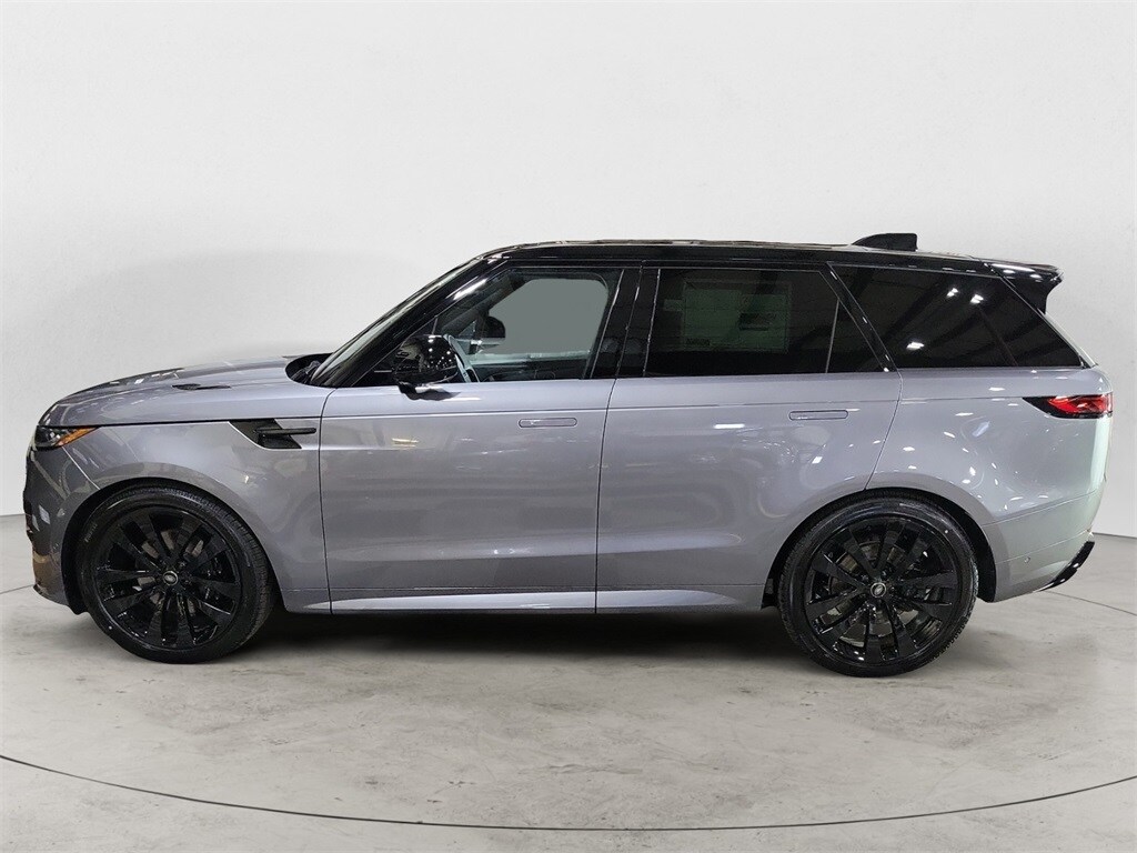 2025 Land Rover Range Rover Sport SE photo 2