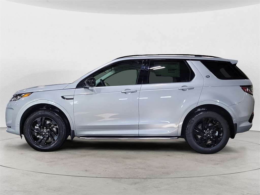2024 Land Rover Discovery Sport S photo 2