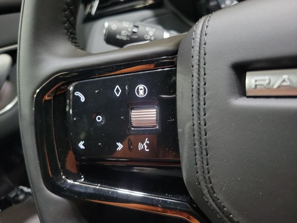 2026 Land Rover Range Rover Velar Dynamic SE - Photo 15