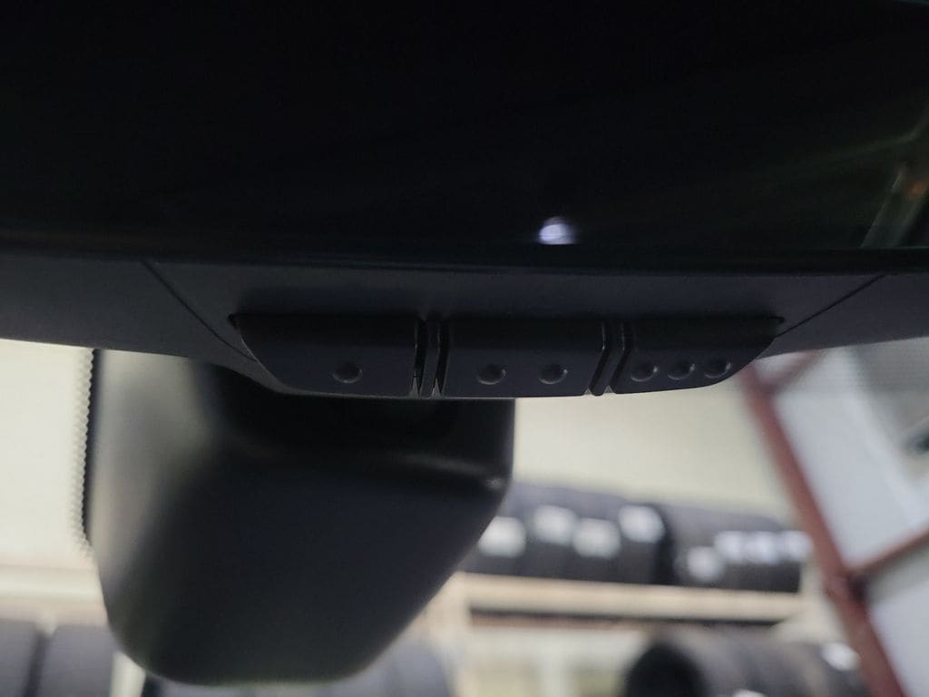 2026 Land Rover Discovery S - Photo 37