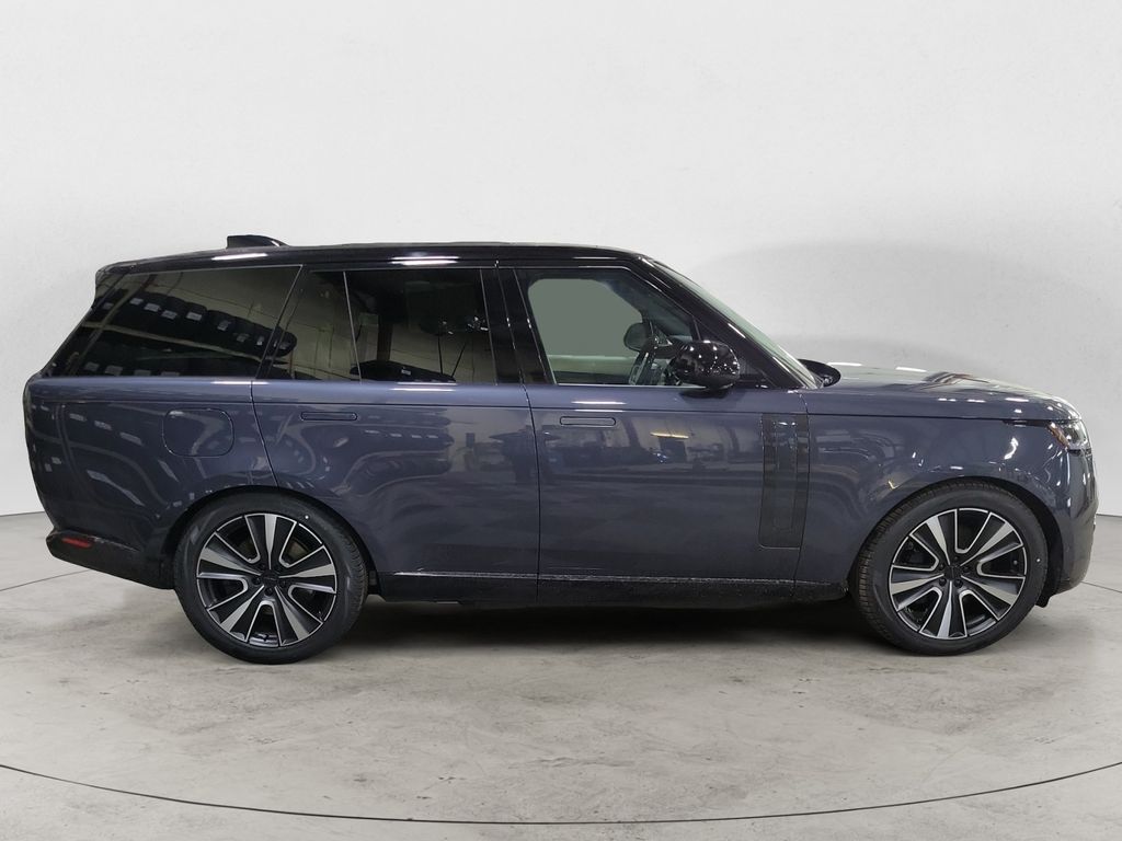 2026 Land Rover Range Rover SE - Photo 6
