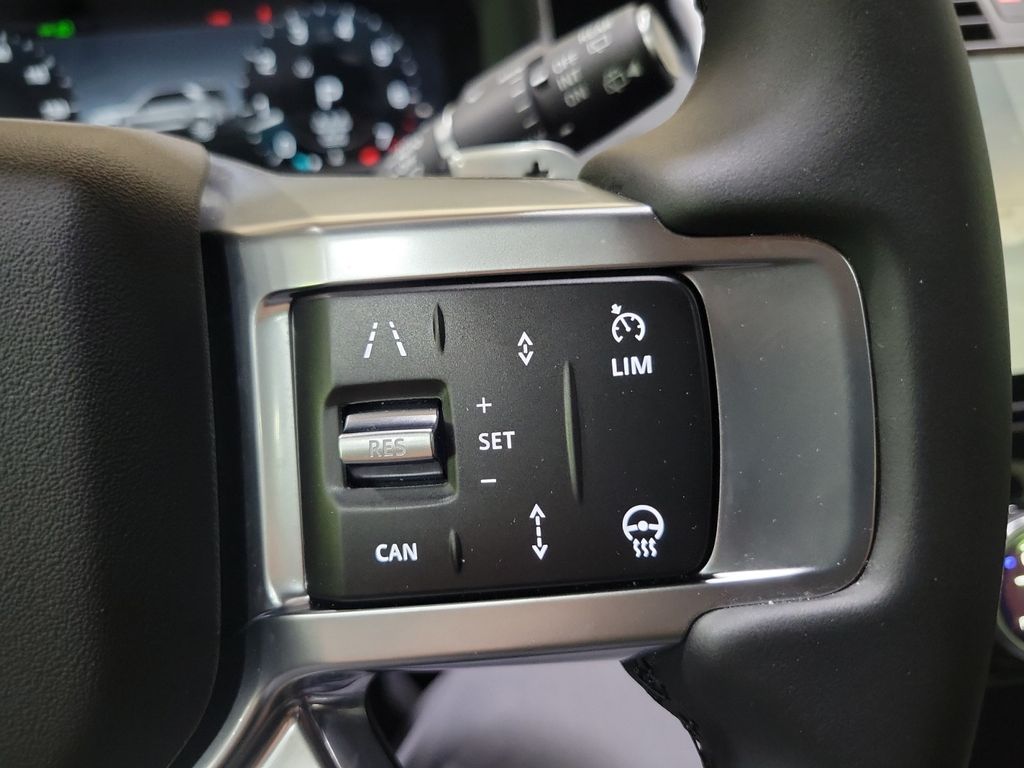 2026 Land Rover Discovery S - Photo 16