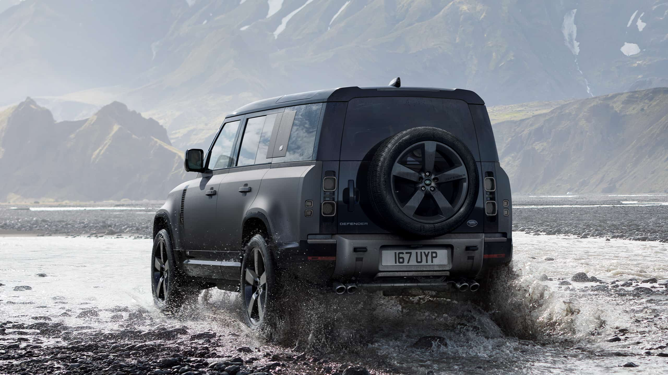 The 2025 Land Rover Defender | Land Rover Bedford