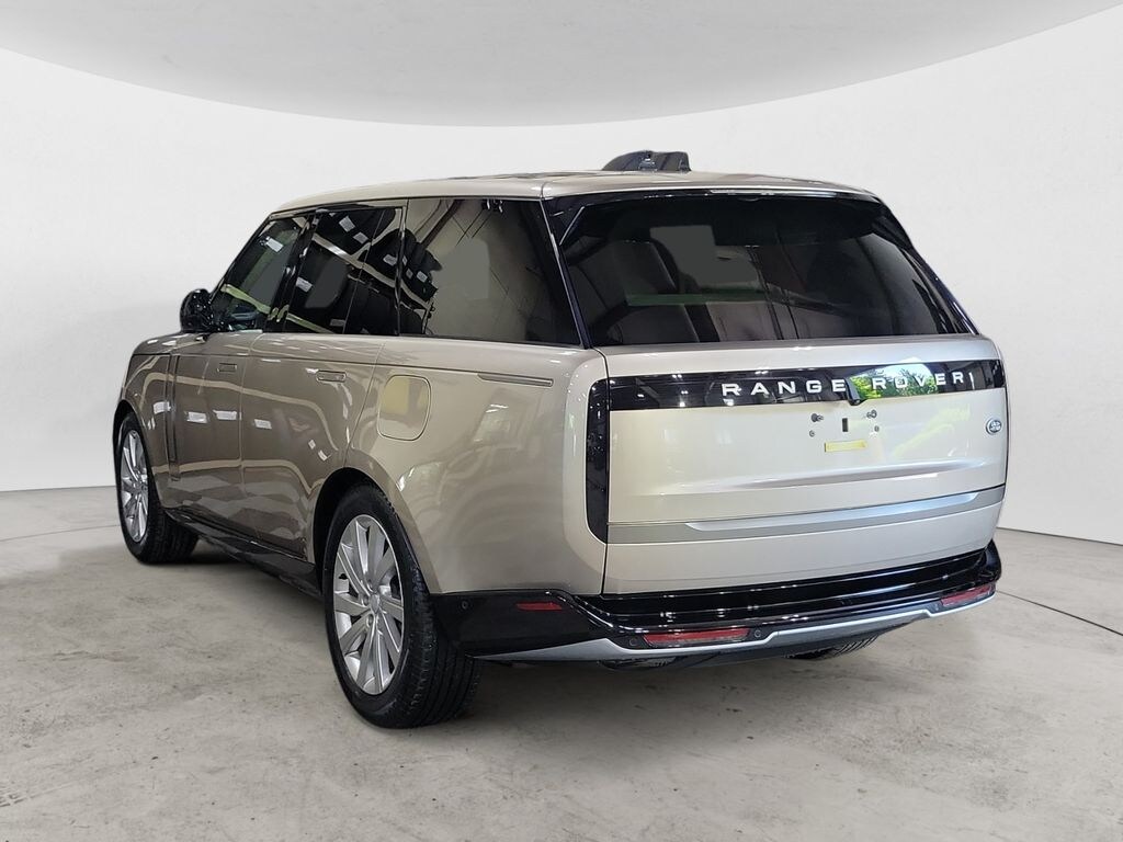 Used 2023 Land Rover Range Rover Plug-In Hybrid SE SUV