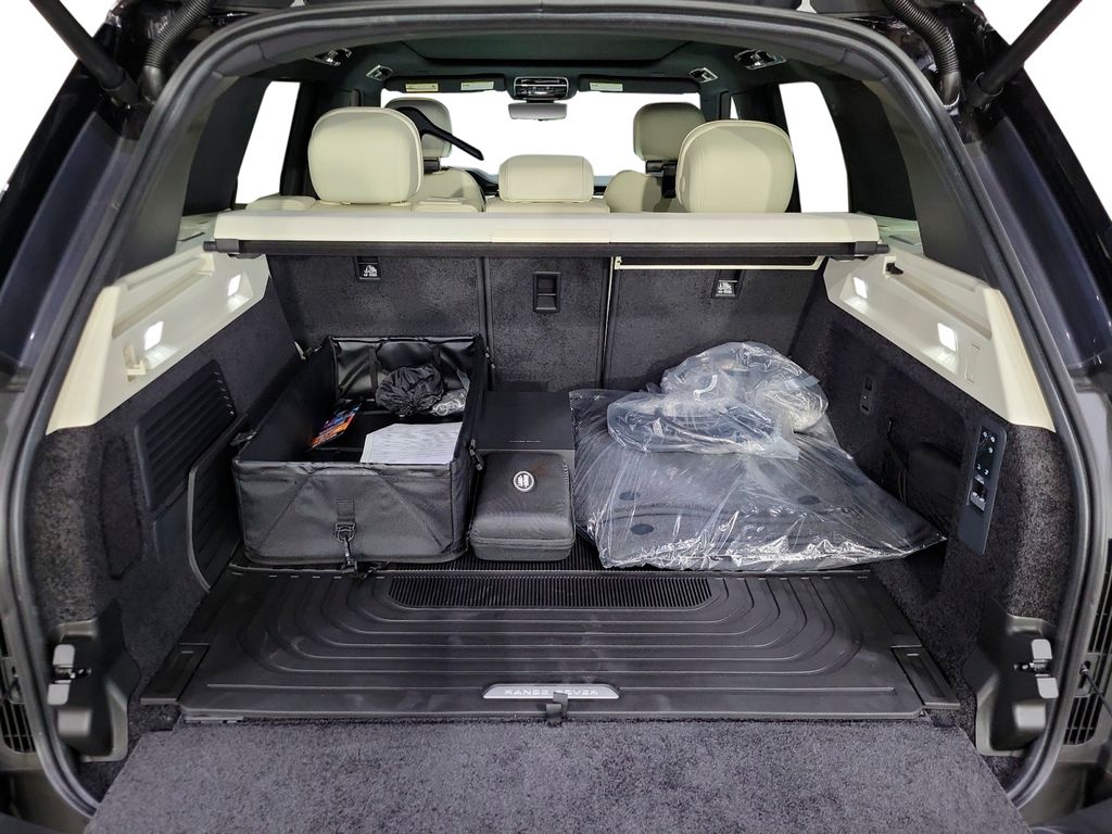 2026 Land Rover Range Rover SE - Photo 28