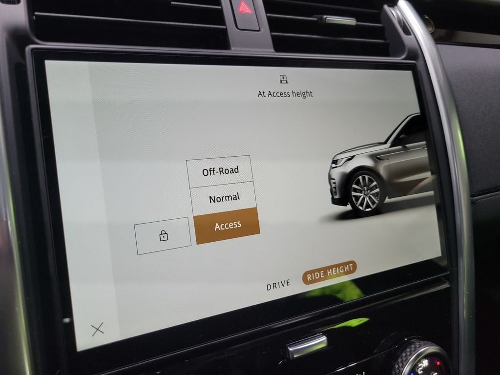 2026 Land Rover Discovery S - Photo 35