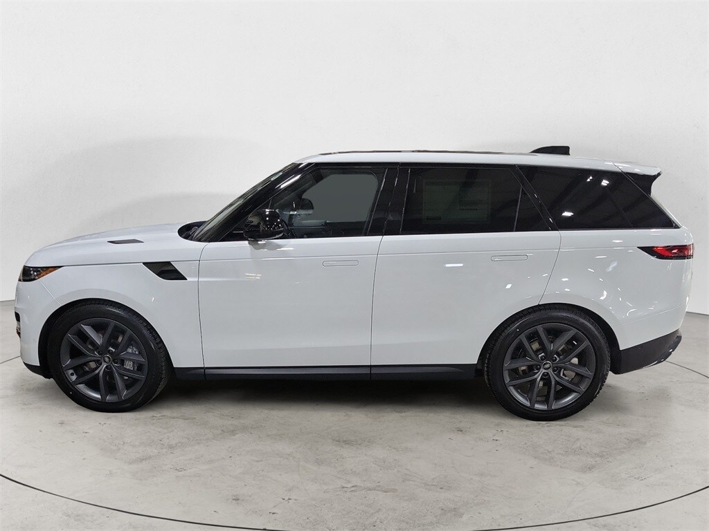 2025 Land Rover Range Rover Sport SE photo 2