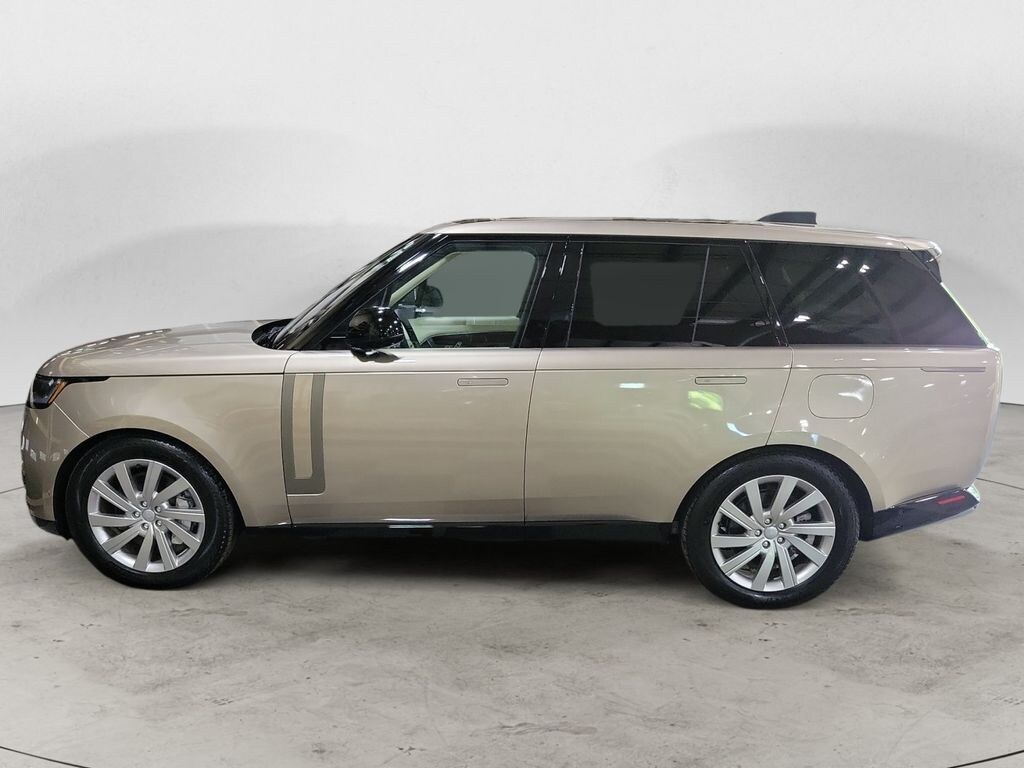 Used 2023 Land Rover Range Rover Plug-In Hybrid SE SUV