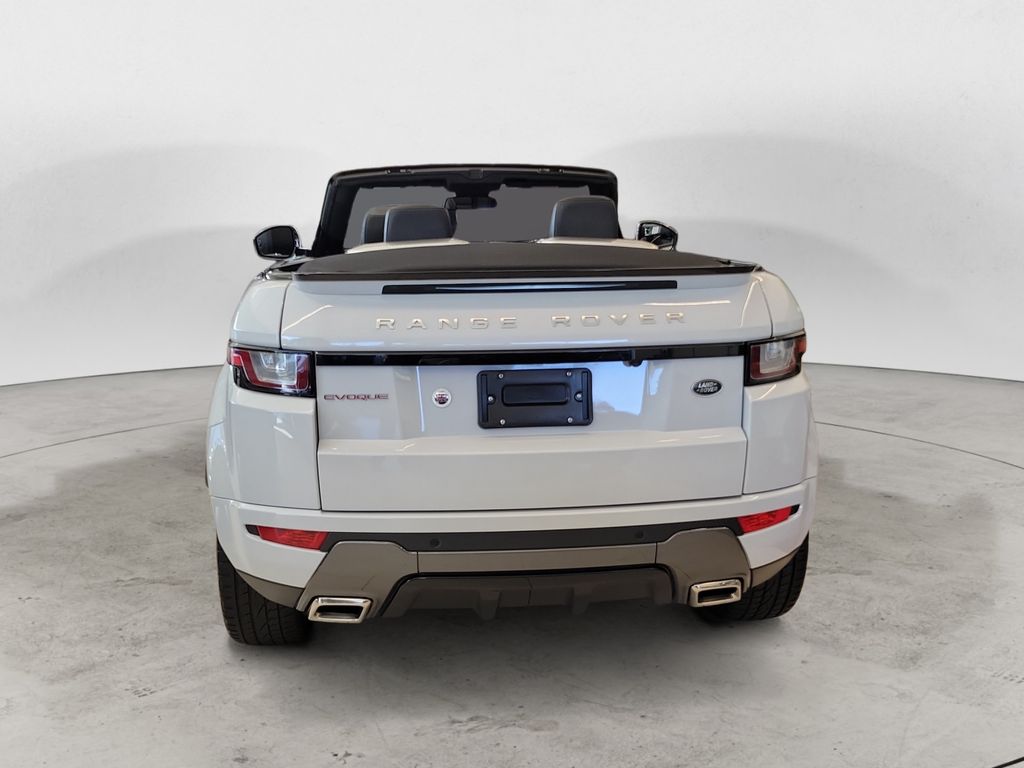 2017 Land Rover Range Rover HSE photo 4