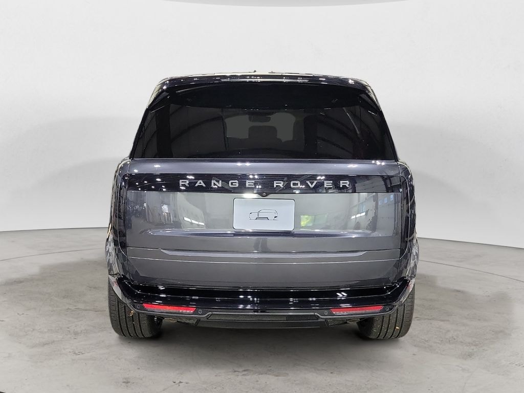 New 2025 Land Rover Range Rover SE SUV
