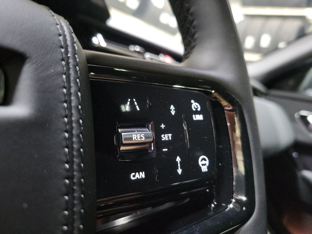 2026 Land Rover Range Rover Velar Dynamic SE - Photo 16