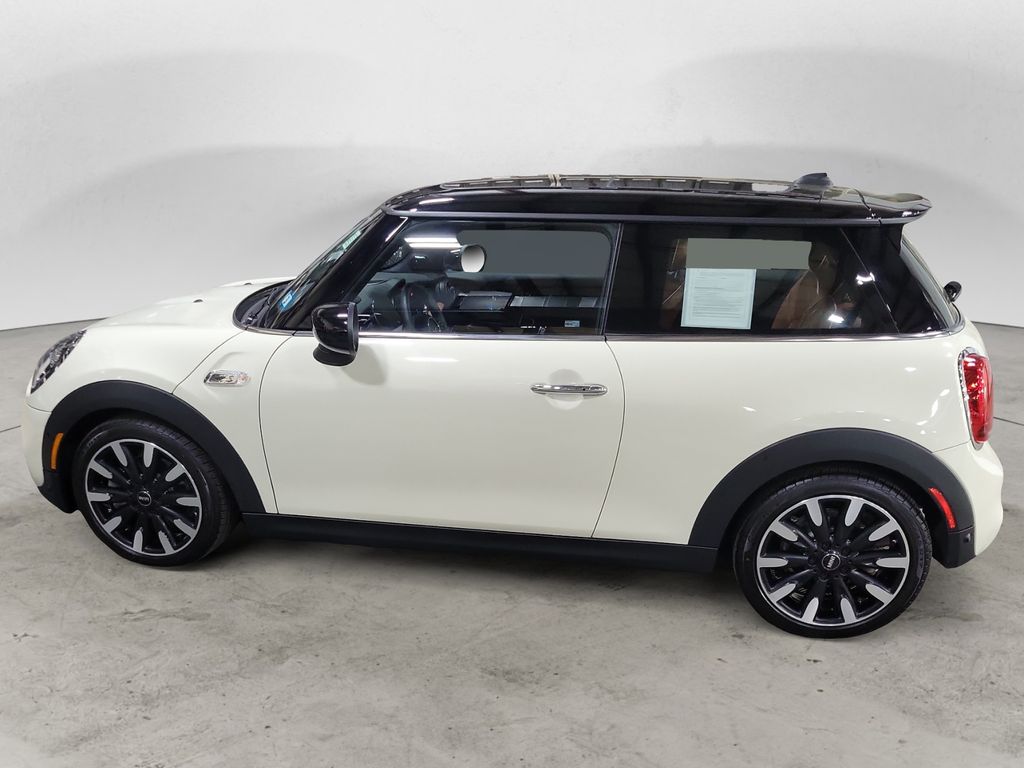 Used 2021 MINI Hardtop 2 Door S with VIN WMWXR5C08M2N46999 for sale in Bedford, NH