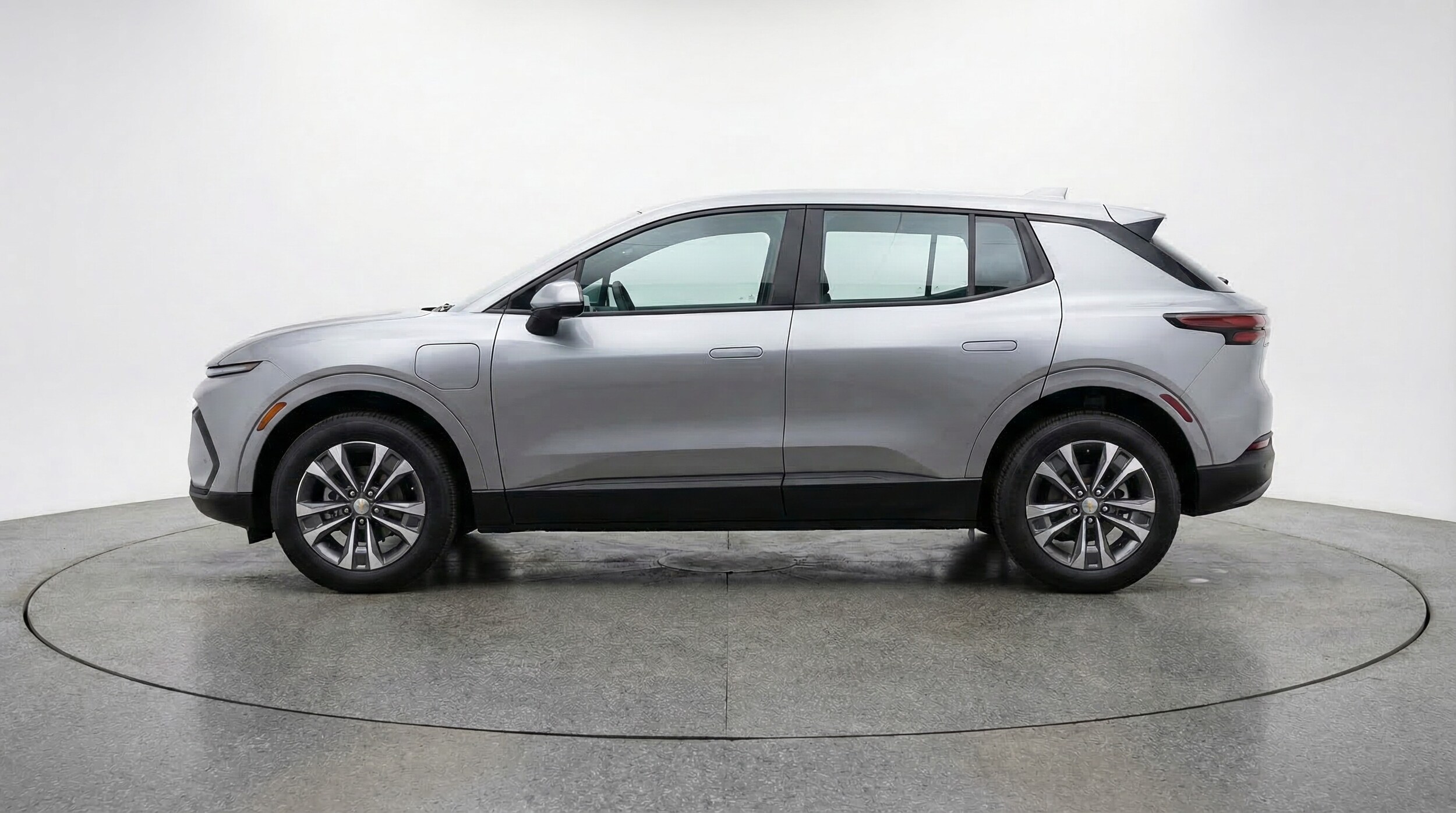 Thumbnail: 2025 Chevrolet Equinox - 4