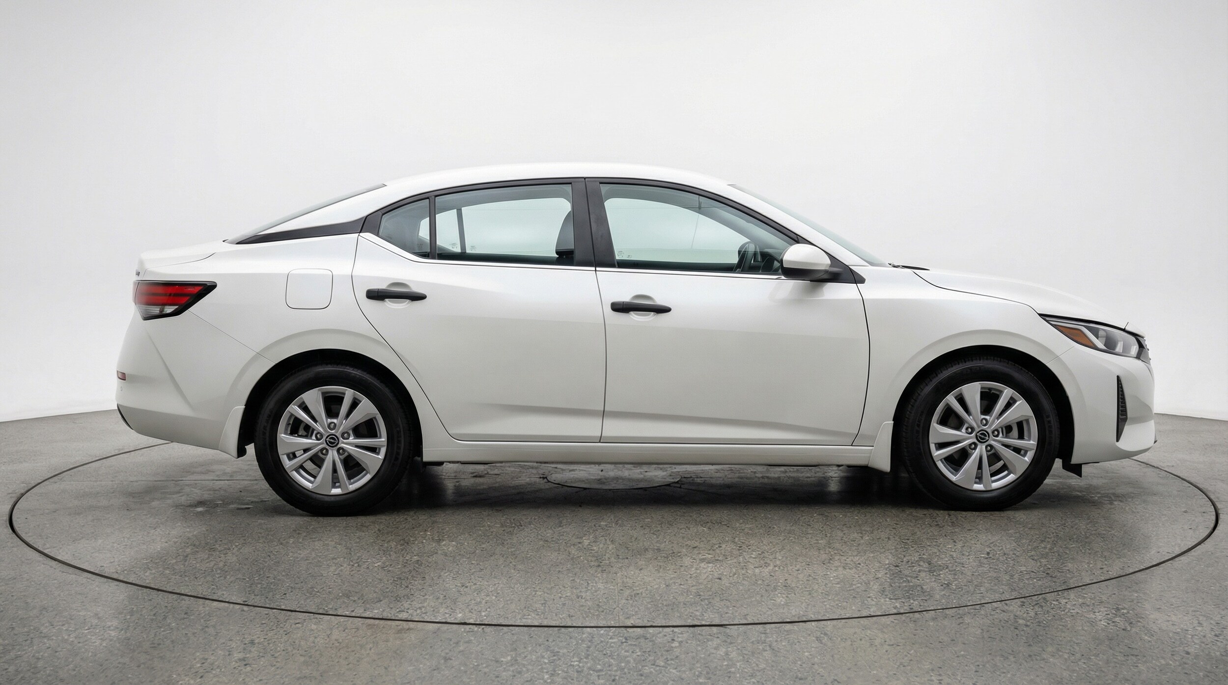 Thumbnail: 2025 Nissan Sentra - 8