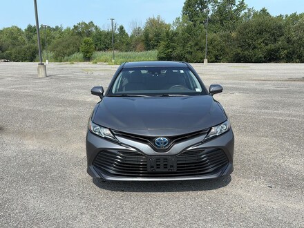 2020 Toyota Camry Hybrid Hybrid LE Sedan