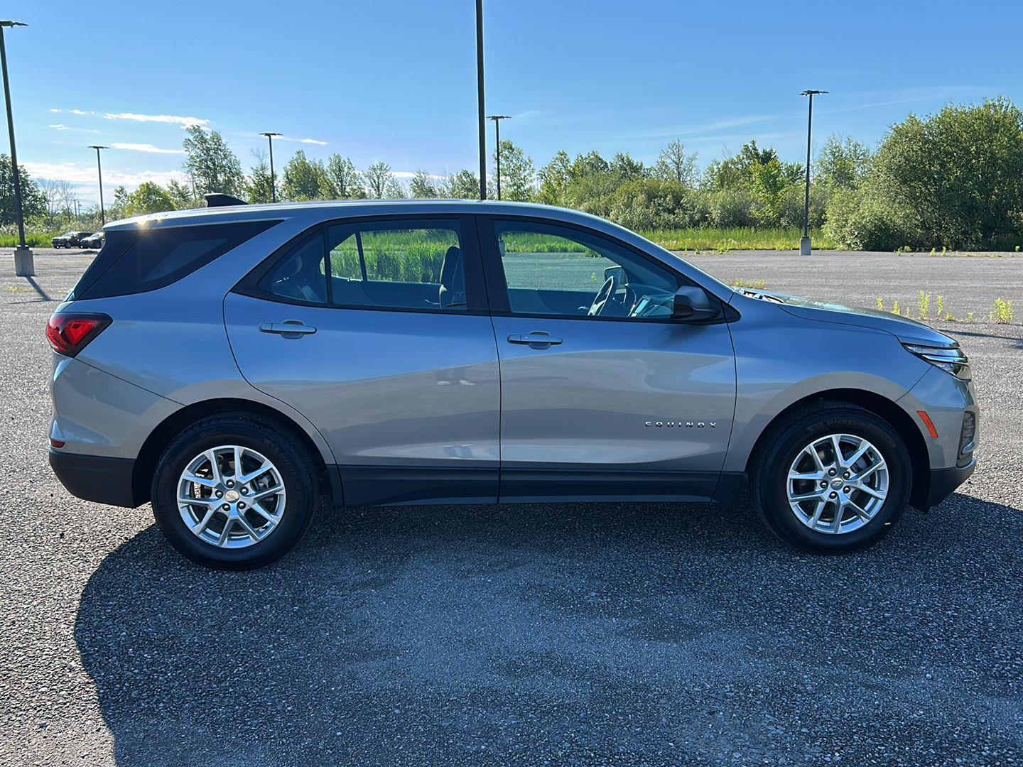 Used 2023 Chevrolet Equinox LS with VIN 3GNAXHEG2PL256505 for sale in Grand Island, NY