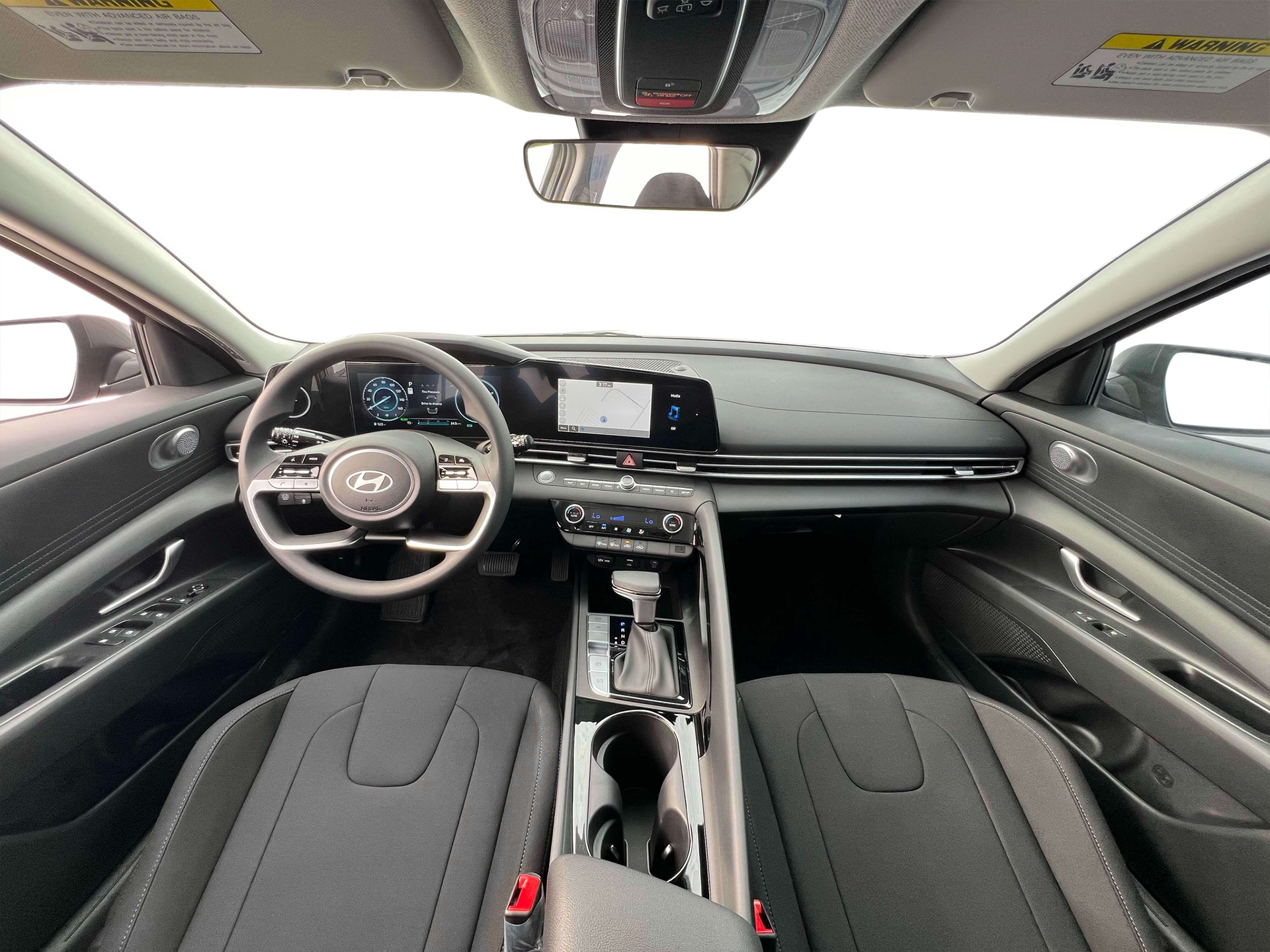 2025 Hyundai Elantra Blue - Photo 13