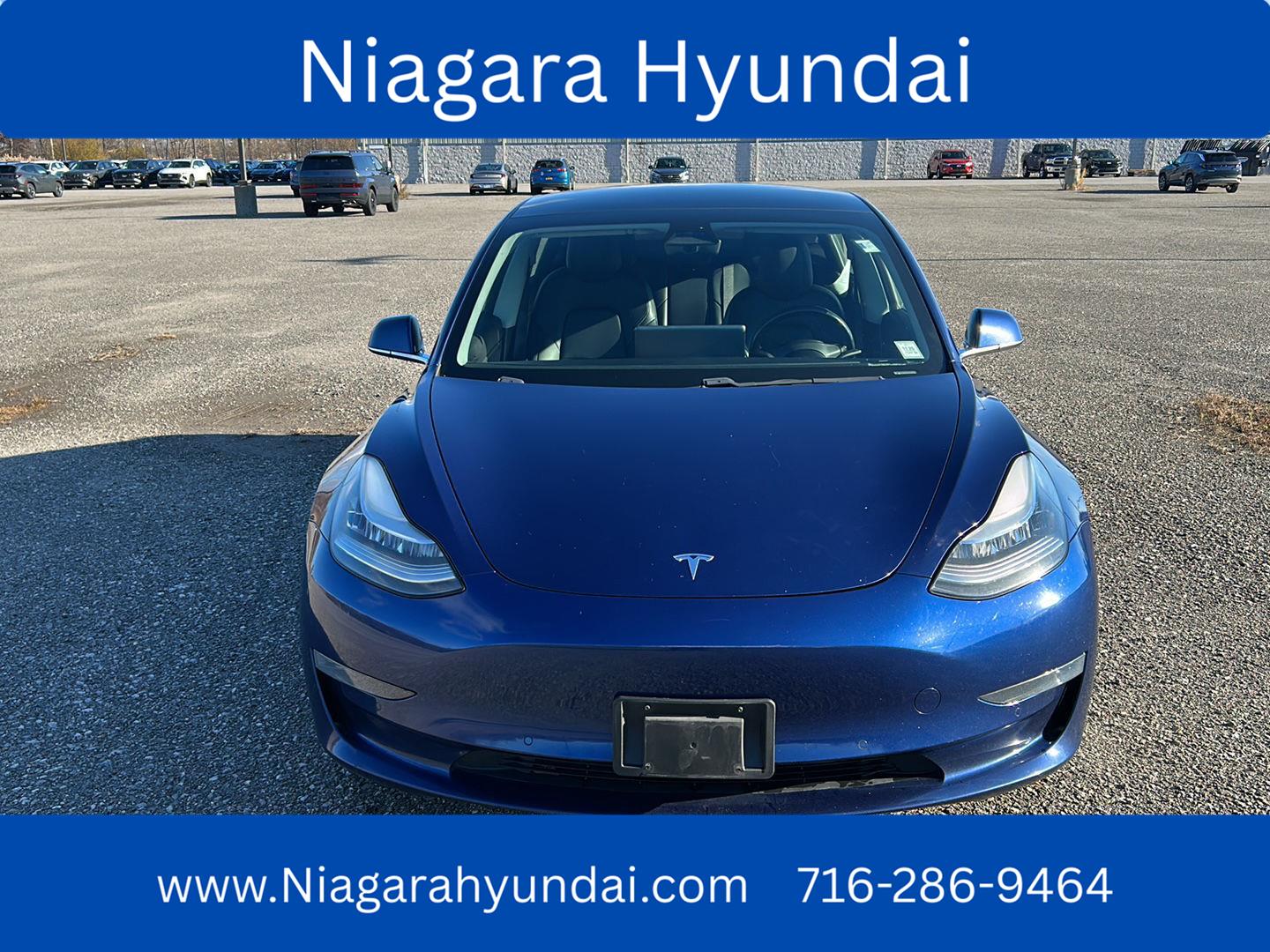 2019 Tesla Model 3 Mid Range's photo