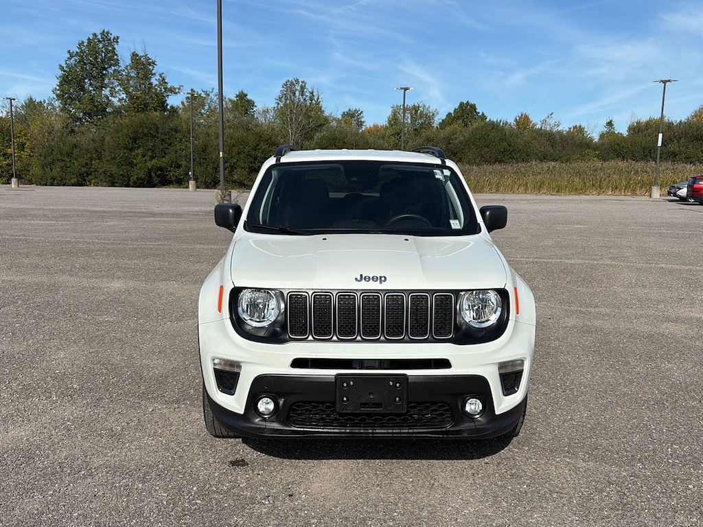 Used 2022 Jeep Renegade Latitude SUV