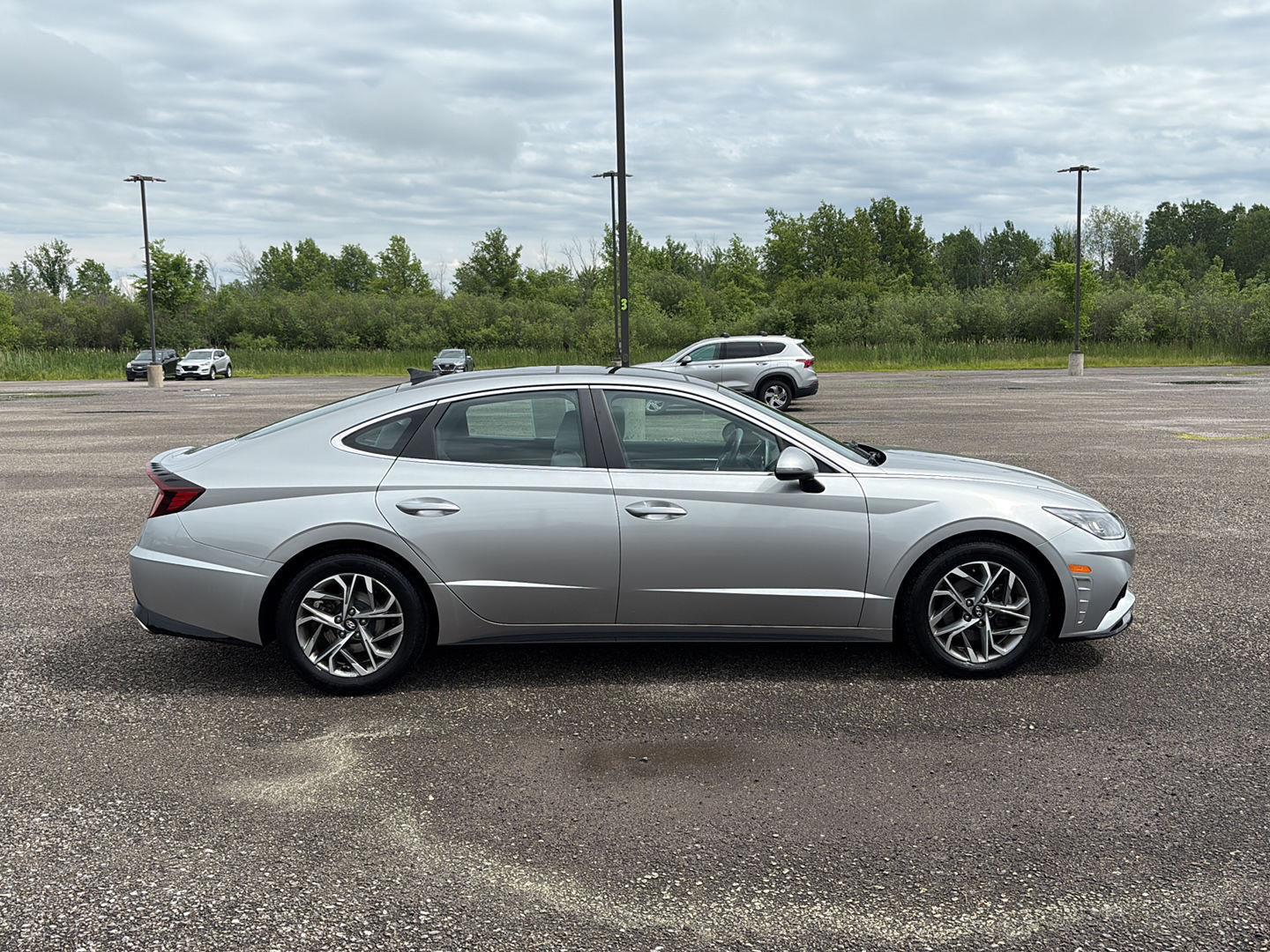 2020 Hyundai Sonata SEL photo 3