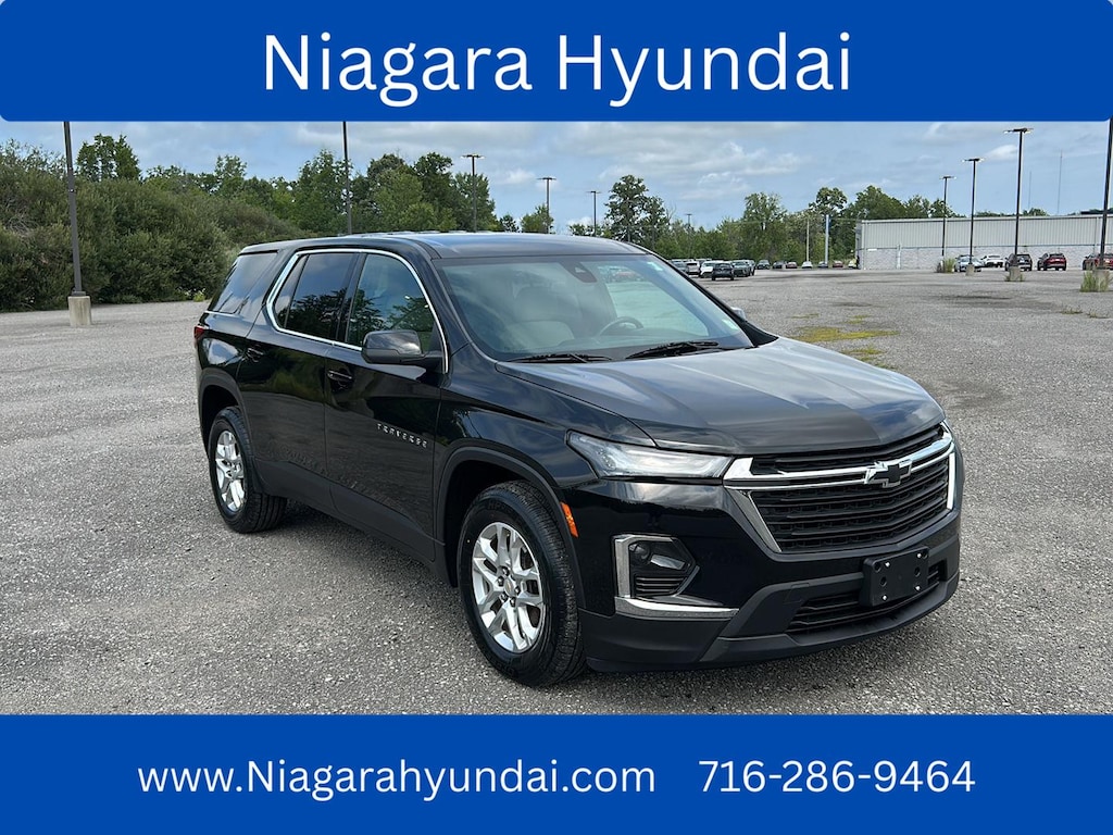 Used 2023 Chevrolet Traverse LS SUV