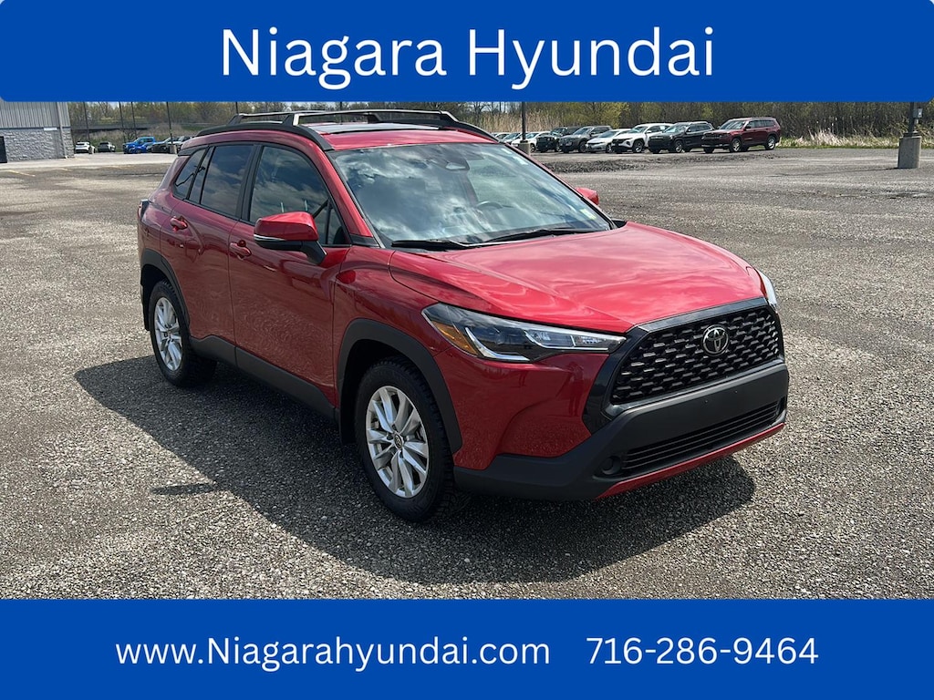 Used 2024 Toyota Corolla Cross LE SUV