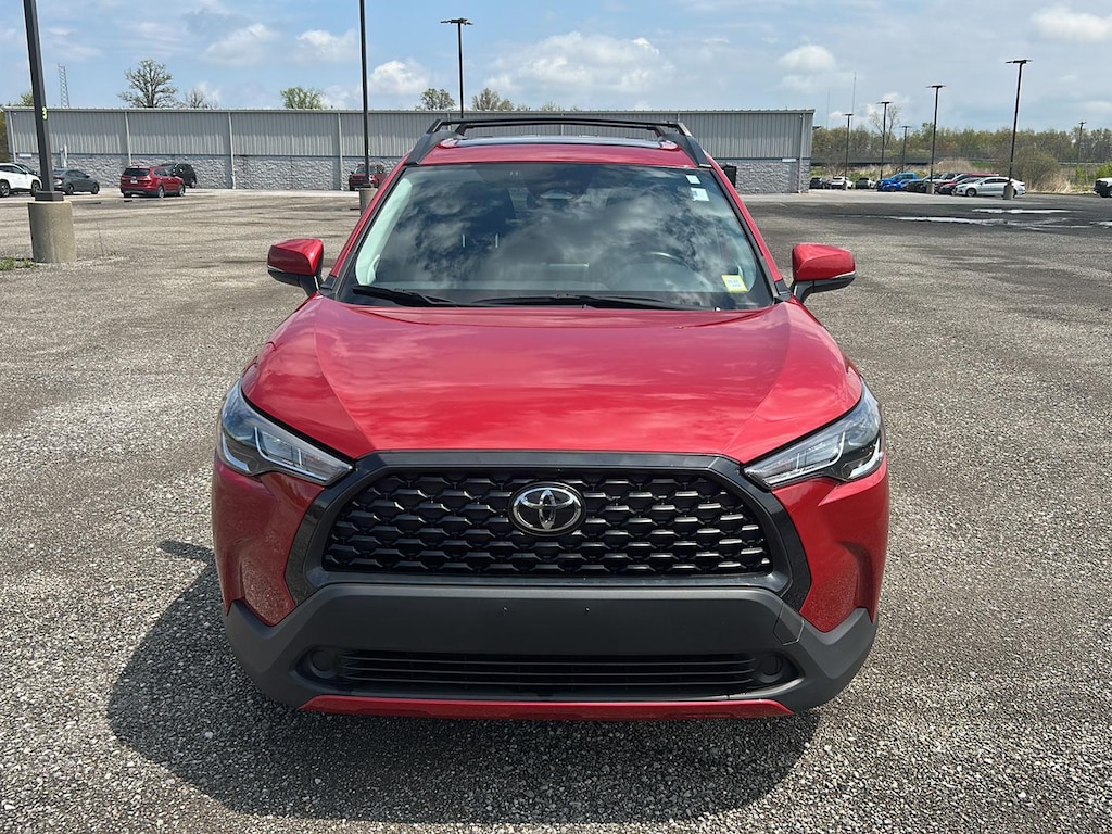 Used 2024 Toyota Corolla Cross LE SUV
