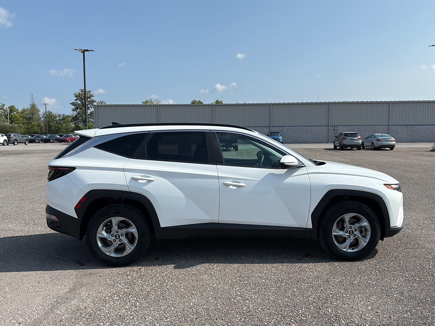 2023 Hyundai Tucson SEL photo 3