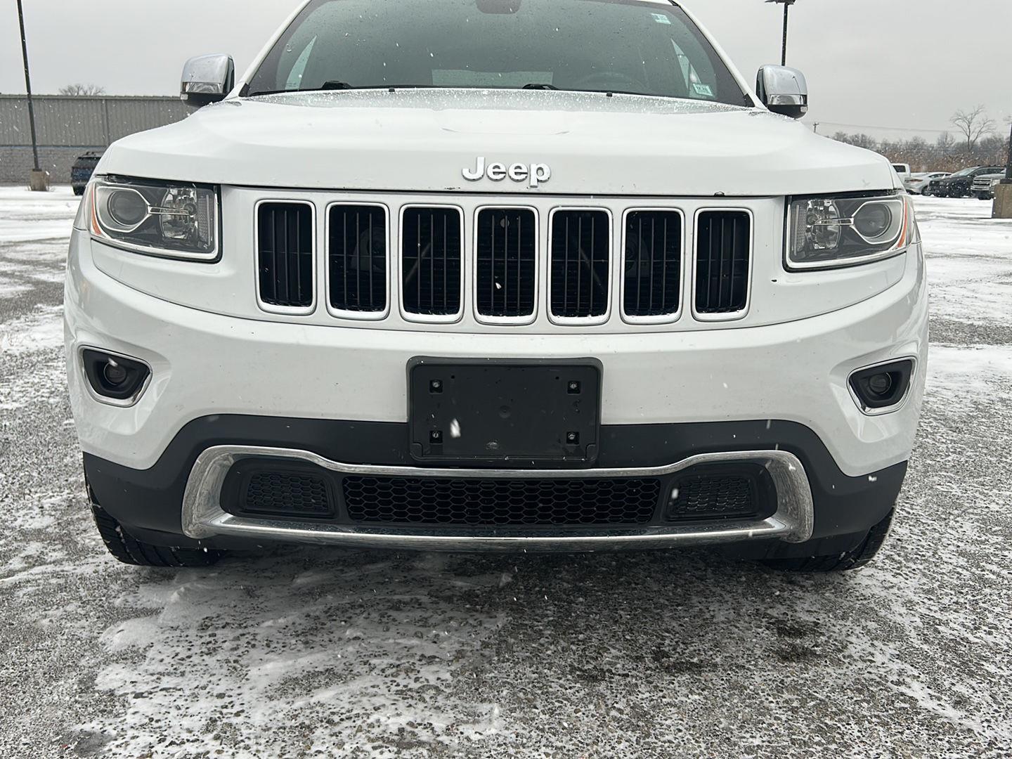 Used 2015 Jeep Grand Cherokee Limited with VIN 1C4RJFBG7FC159431 for sale in Grand Island, NY
