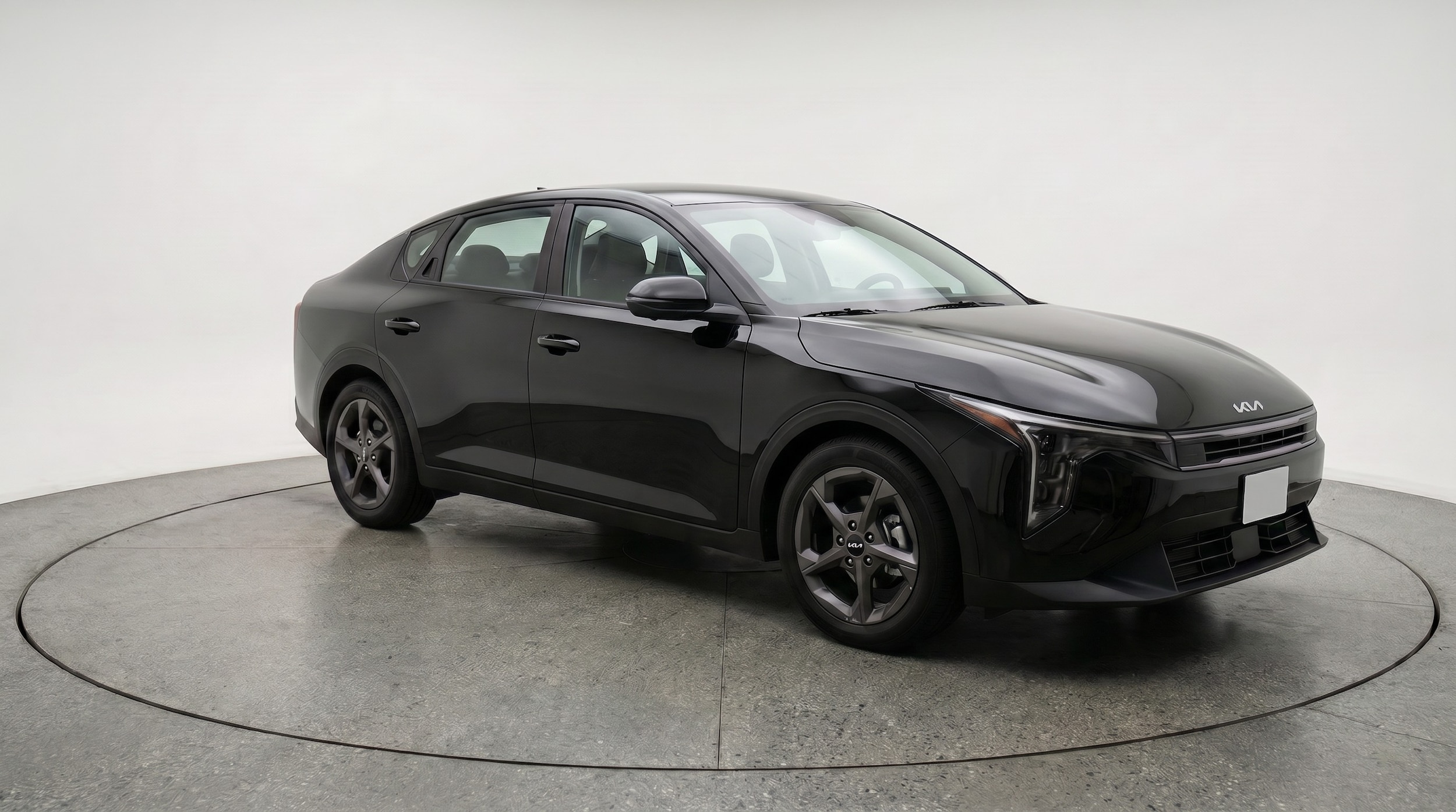 Thumbnail: 2025 Kia K4 - 1