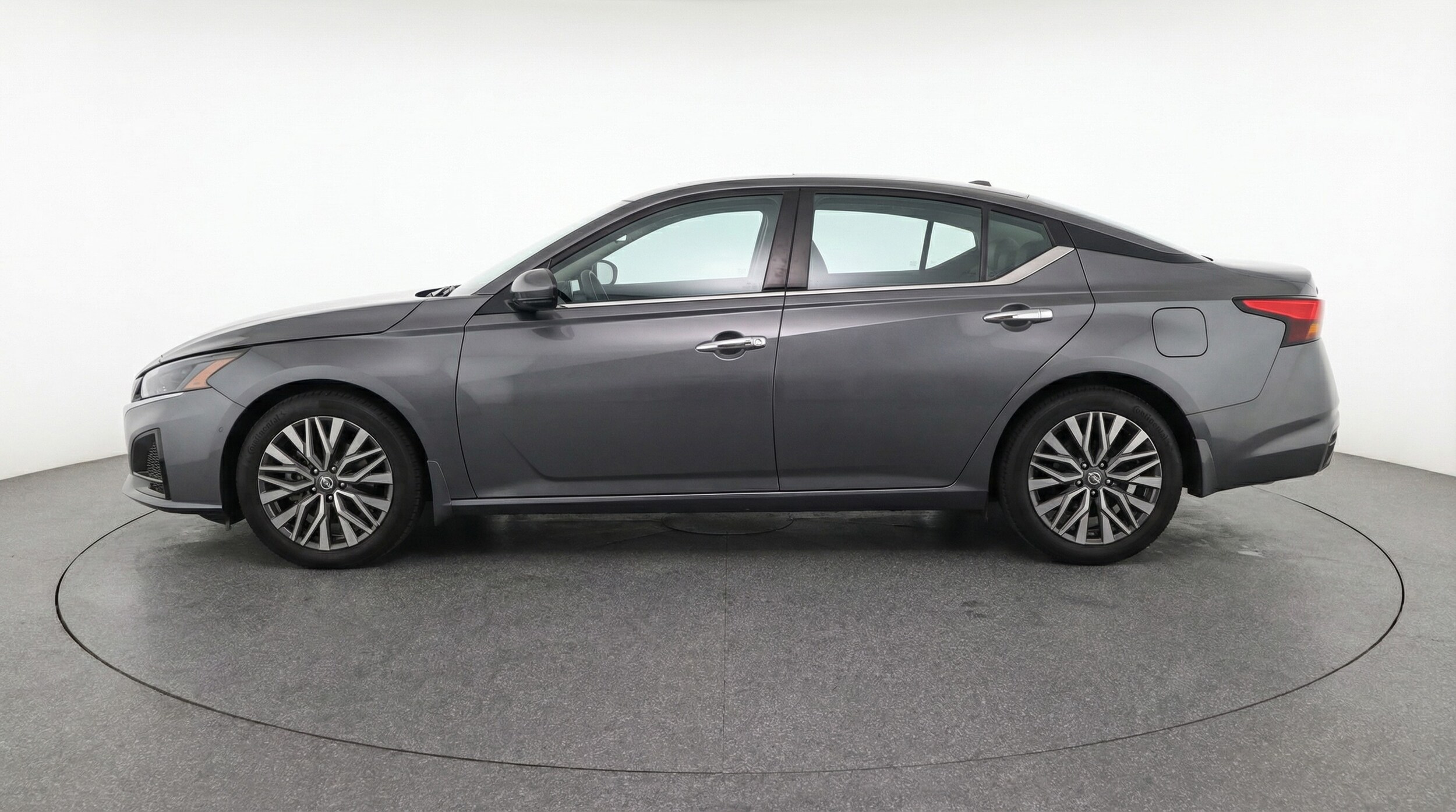 Thumbnail: 2025 Nissan Altima - 4