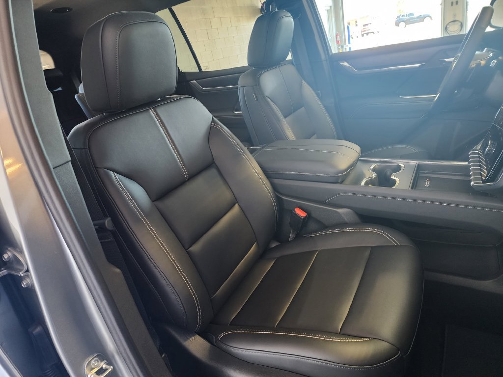 2024 GMC Acadia Elevation - Photo 20