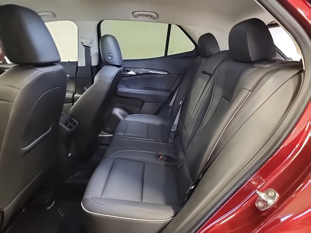 2023 Buick Envision Essence - Photo 12
