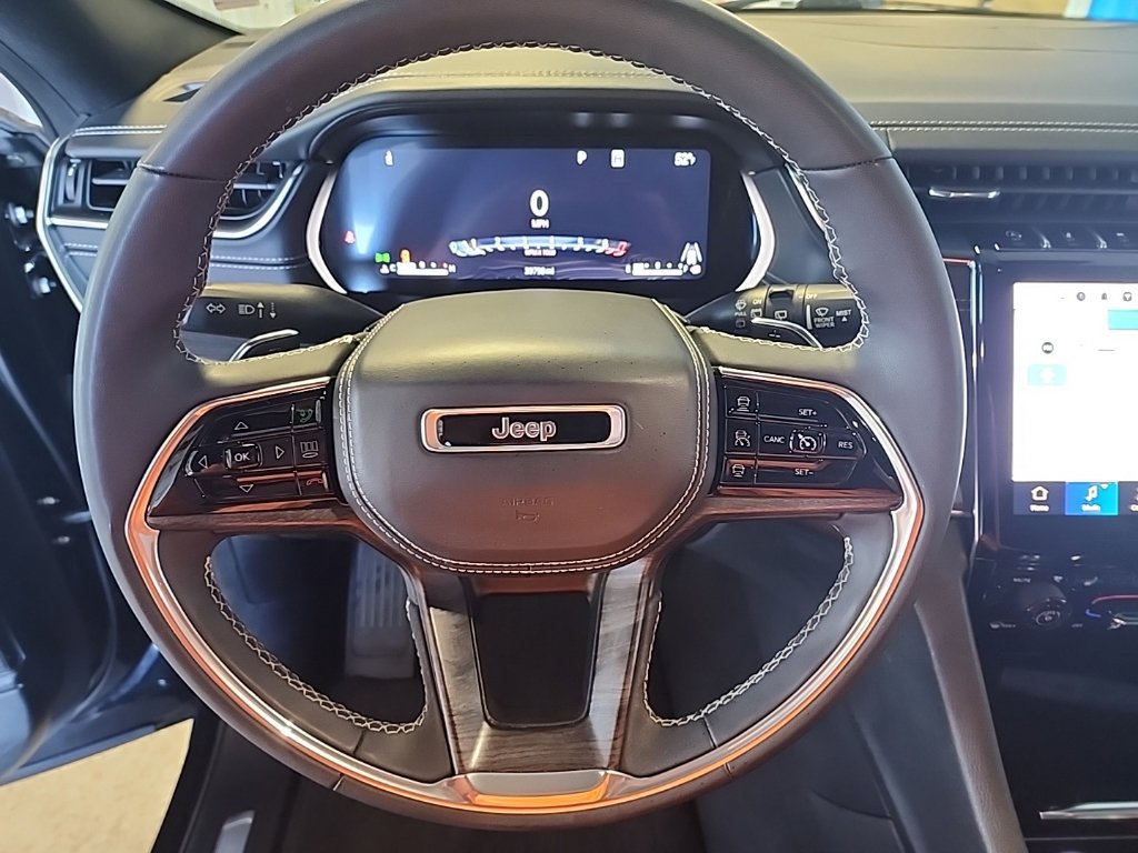 2023 Jeep Grand Cherokee Overland - Photo 20