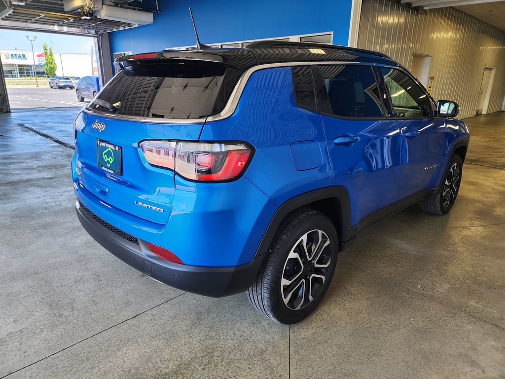 2023 Jeep Compass Limited - Photo 4