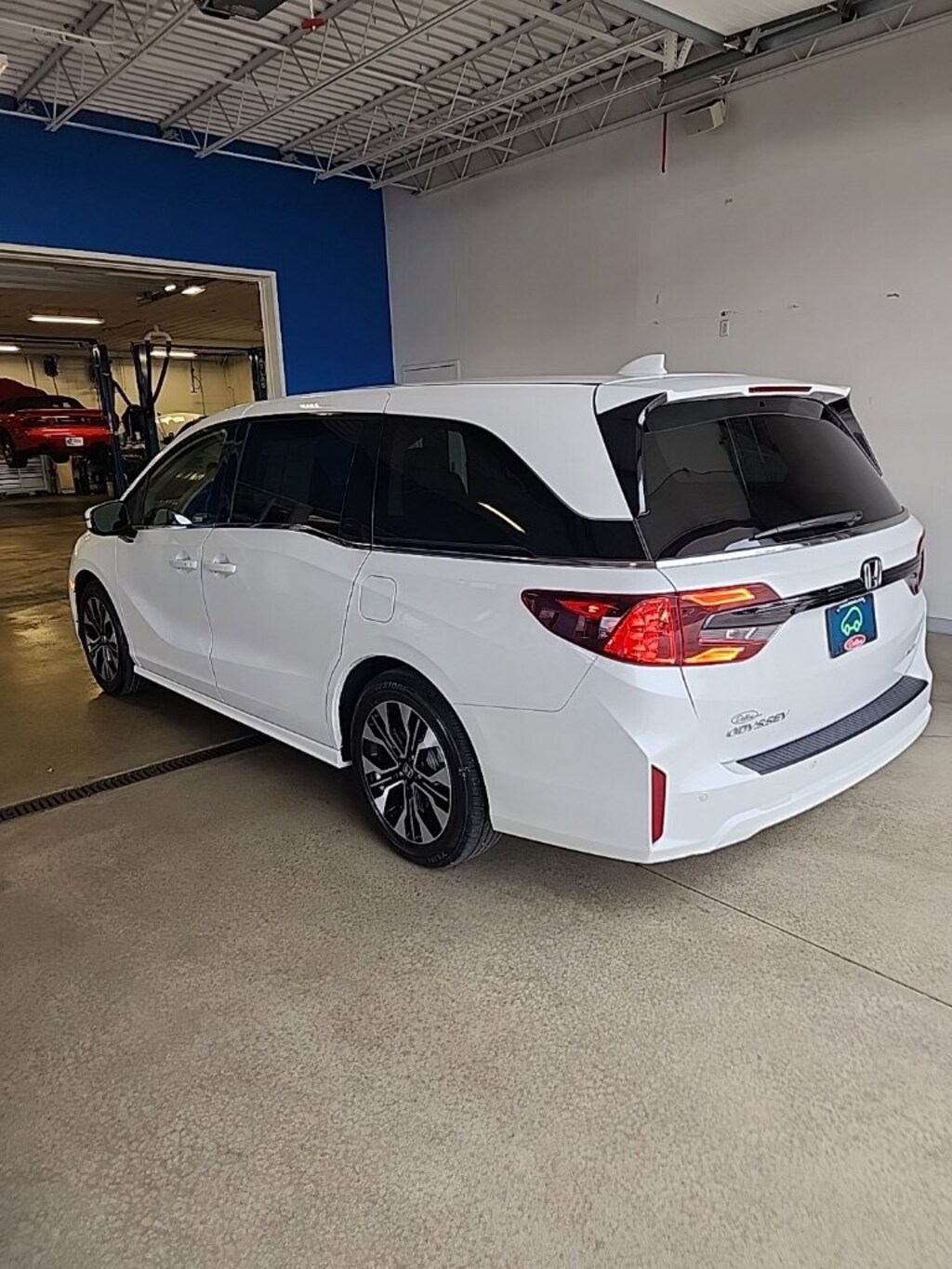 Used 2026 Honda Odyssey Elite Van Passenger