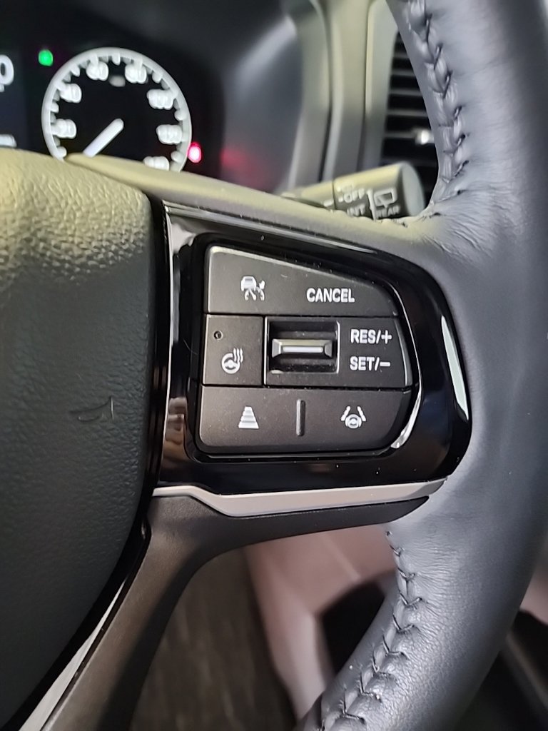 2026 Honda Odyssey Elite - Photo 24