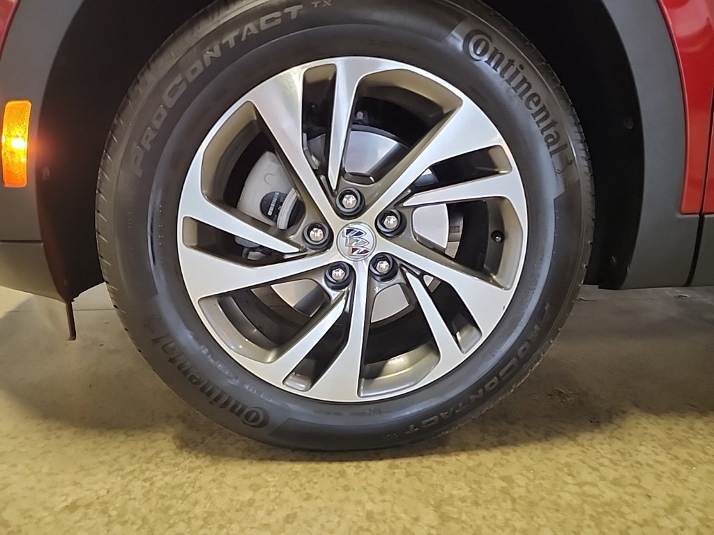 2023 Buick Envision Essence - Photo 8