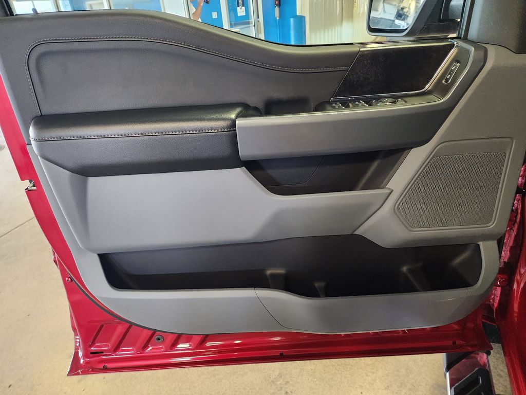 2022 Ford F-150 XLT - Photo 10