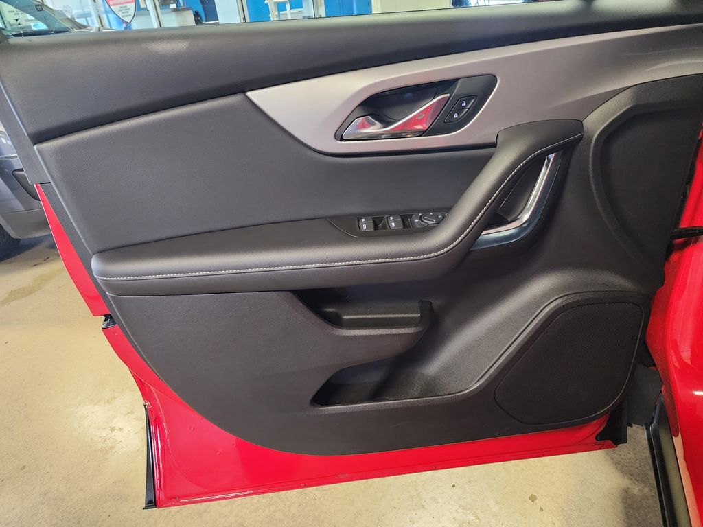 2023 Chevrolet Blazer 2LT - Photo 10