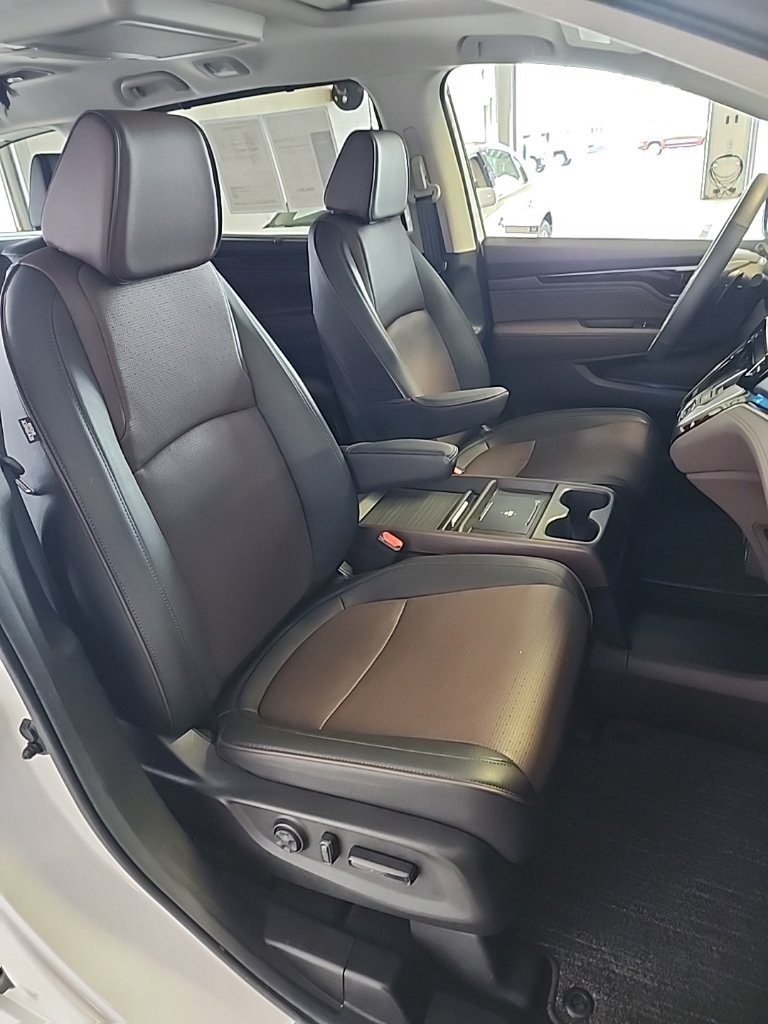 2026 Honda Odyssey Elite - Photo 19