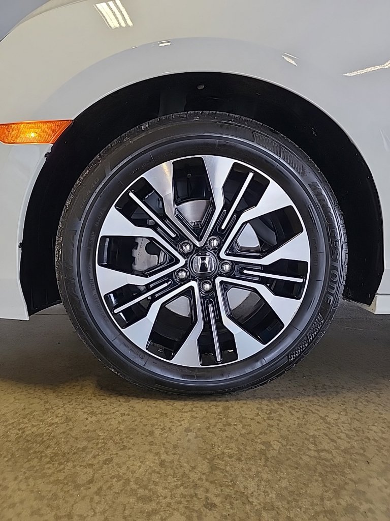 2026 Honda Odyssey Elite - Photo 9