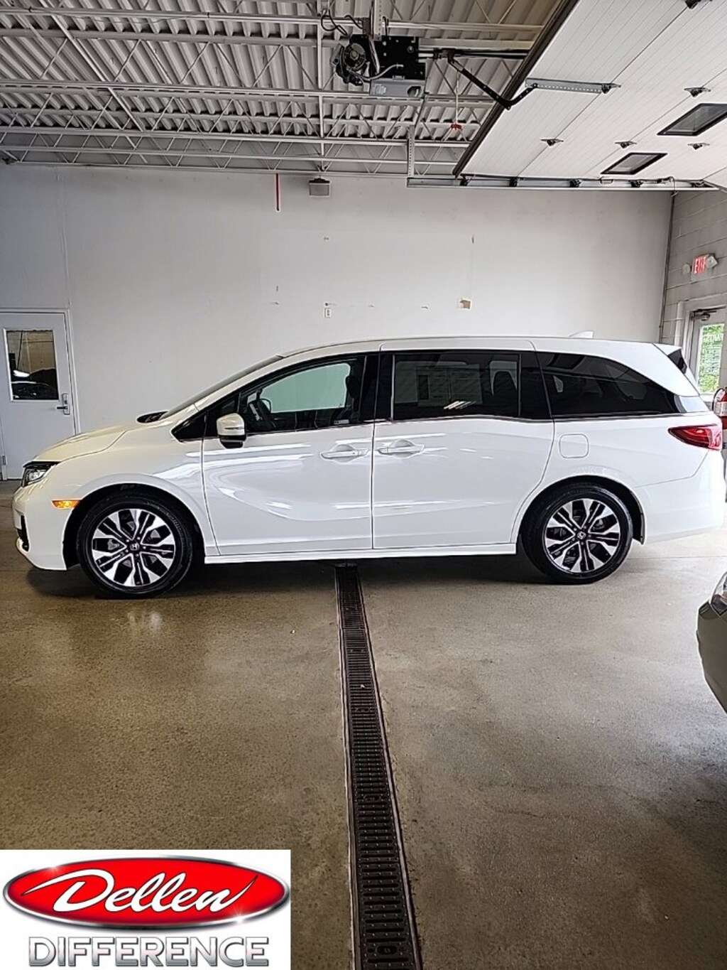 Used 2026 Honda Odyssey Elite Van Passenger