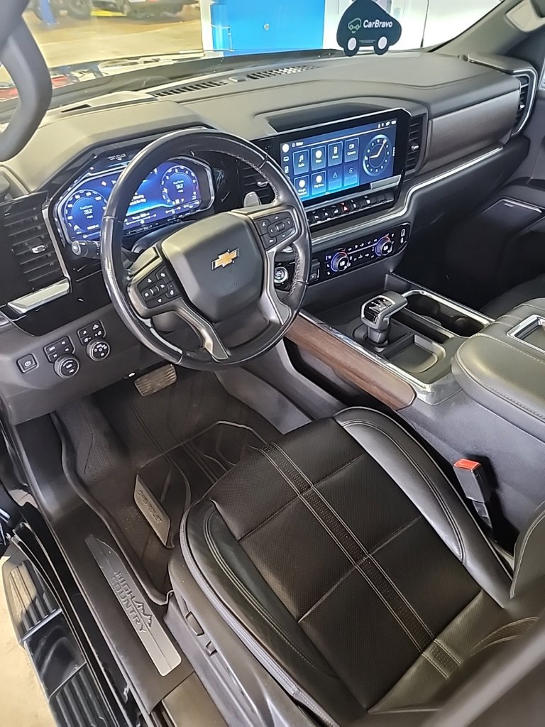 2022 Chevrolet Silverado 1500 High Country - Photo 11