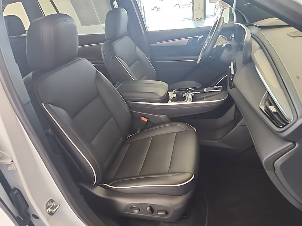 2026 Buick Enclave Preferred - Photo 19