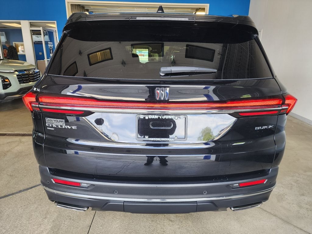 Used 2025 Buick Enclave Preferred SUV