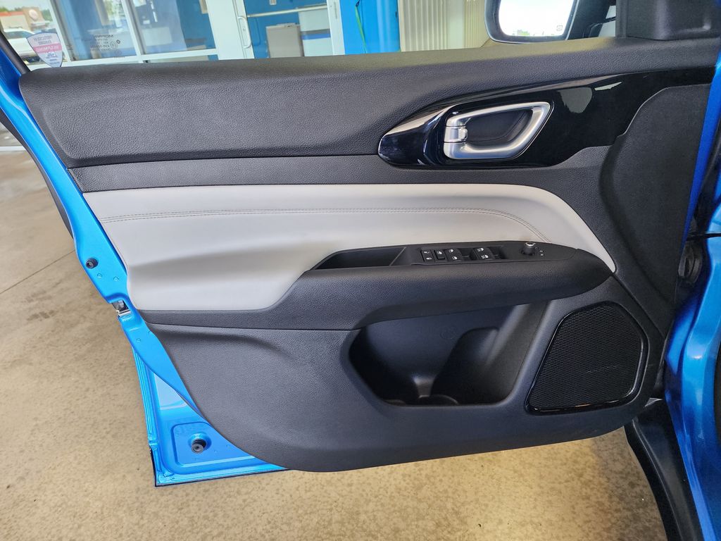 2023 Jeep Compass Limited - Photo 10